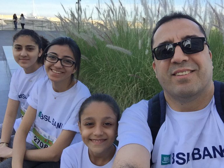 BSL BANK runs for DSC at Beirut Marathon
